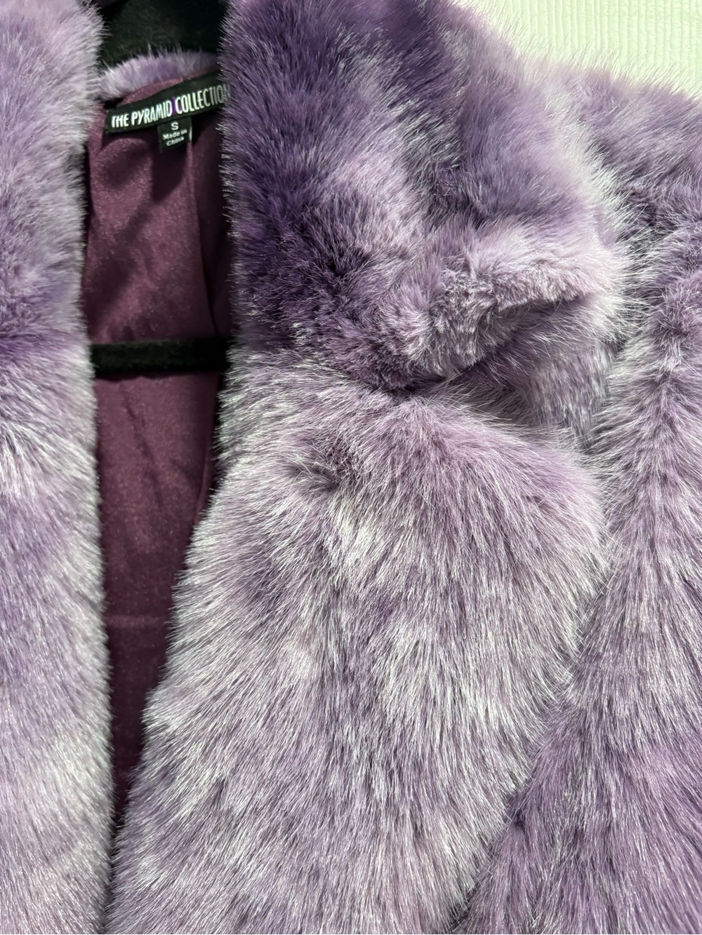 NWOT! Lavender Faux Fur Coat by Pyramid Collection, SMALL - Picture 7 of 12
